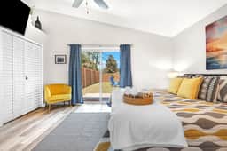 Sunset Dreams TOO • King Bed • 5 Min Walk to Beach! - Image 4